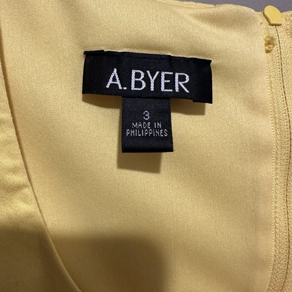 A Byer Dress Womens Size 3 Yellow Tennis Style Belt Ties in Back Midi - Picture 4 of 11